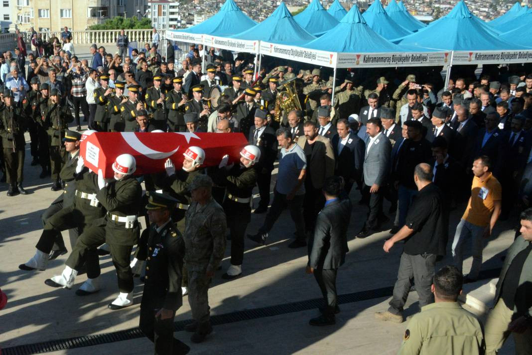 Şehit sözleşmeli onbaşı Alican Güneş’e son veda - Resim: 24